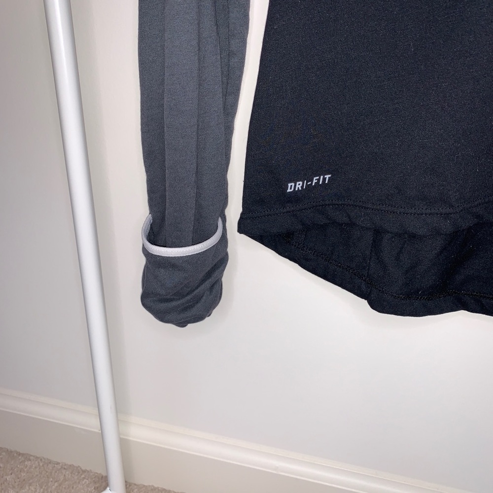 Nike Lightweight Running Pullover - image 2